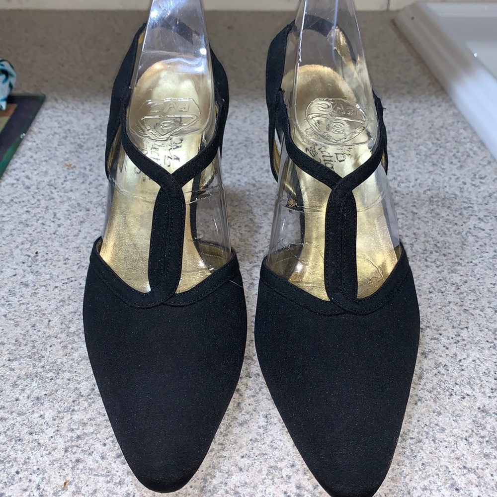 The PM Collection By 9•2•5 Woman’s Shoes